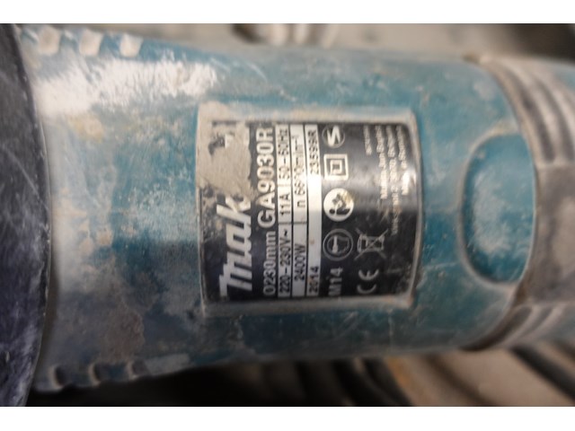 Elektische haakse slijper makita - afbeelding 2 van  2