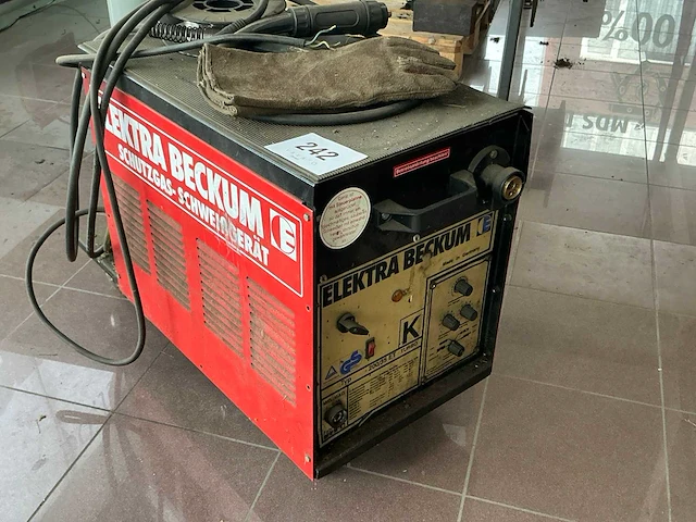 Elektra-beckum 200/35 et turbo mig lasapparaat - afbeelding 1 van  3