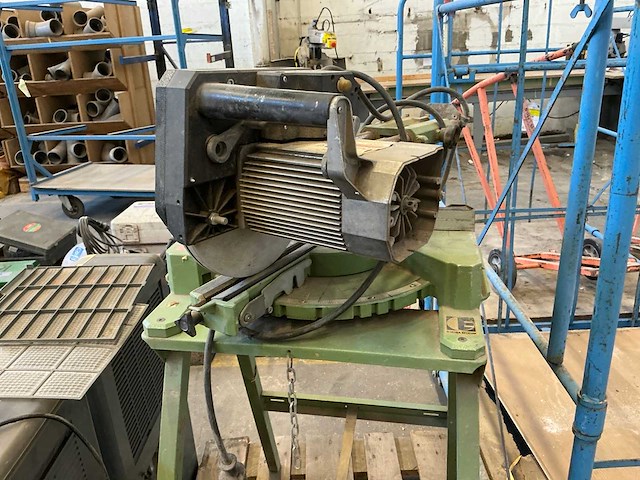 Elektra beckum afkort-/verstekzaagmachine - afbeelding 1 van  3