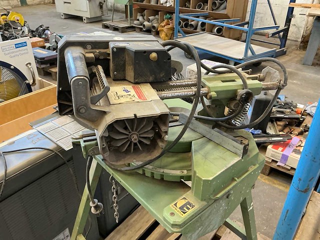 Elektra beckum afkort-/verstekzaagmachine - afbeelding 2 van  3