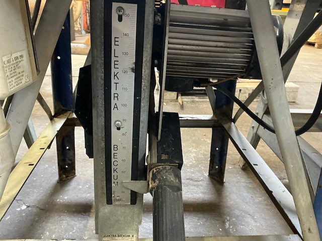 Elektra beckum bkh450 zaagtafel - afbeelding 7 van  9