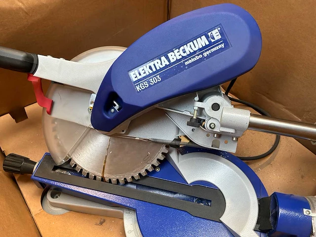 Elektra beckum kgs 303 afkortcirkelzaagmachine - afbeelding 2 van  6