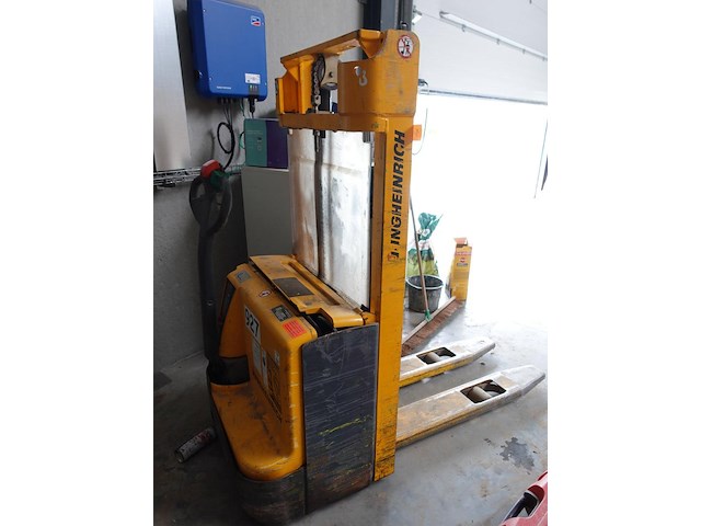 Elektriche stapelaar jungheinrich - afbeelding 1 van  10