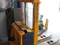 Elektriche stapelaar jungheinrich