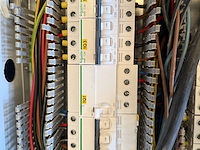 Elektriciteitskast schneider - afbeelding 5 van  5