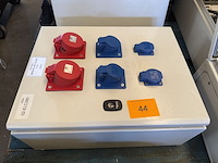 Elektriciteitskast schneider - afbeelding 1 van  3