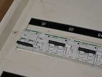 Elektriciteitskast schneider - afbeelding 3 van  5