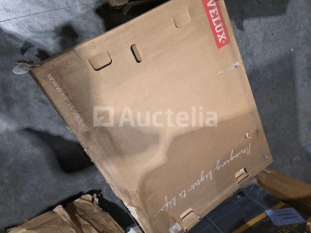 Elektrisch dakraam velux ggl uk04 307021 – 1340 × 980 mm - afbeelding 1 van  3