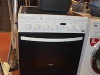 Elektrisch fornuis zanussi zcv65301wa