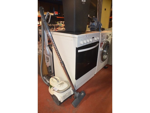 Elektrisch fornuis zanussi zcv65301wa - afbeelding 2 van  7