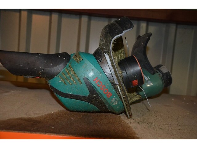 Elektrisch grasmachine green cut gd82018, kantenmaaier bosch , accu kantenmaaier bosch 18-230 zonder accu en zonder lader - afbeelding 4 van  13