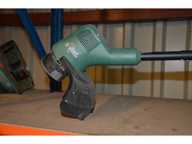Elektrisch grasmachine green cut gd82018, kantenmaaier bosch , accu kantenmaaier bosch 18-230 zonder accu en zonder lader - afbeelding 7 van  13