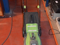 Elektrisch grasmachine green cut gd82018, kantenmaaier bosch , accu kantenmaaier bosch 18-230 zonder accu en zonder lader - afbeelding 10 van  13