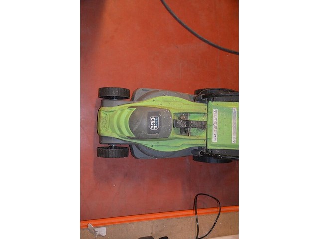 Elektrisch grasmachine green cut gd82018, kantenmaaier bosch , accu kantenmaaier bosch 18-230 zonder accu en zonder lader - afbeelding 12 van  13