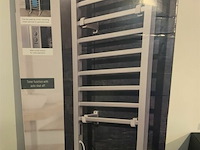 Elektrisch handdoekdroogrek - afbeelding 1 van  3