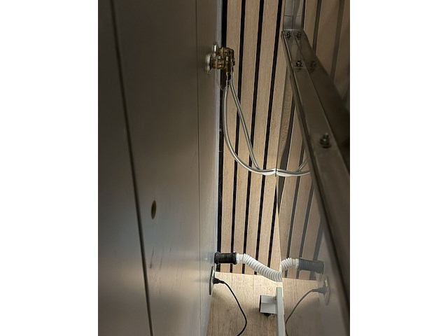 Elektrisch inox trimbad vv voetbediening - afbeelding 3 van  5