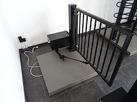 Elektrisch metalen poortje - afbeelding 2 van  3