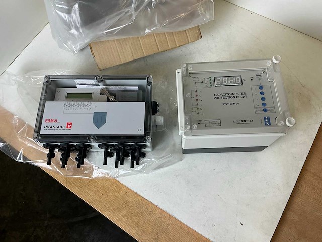 Elektrisch onderdeel (2x) - afbeelding 7 van  7