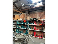 Elektrisch uitschuifbaar mobiel statief - afbeelding 1 van  7