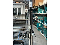 Elektrisch uitschuifbaar mobiel statief - afbeelding 3 van  7