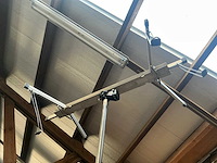 Elektrisch uitschuifbaar mobiel statief - afbeelding 4 van  7