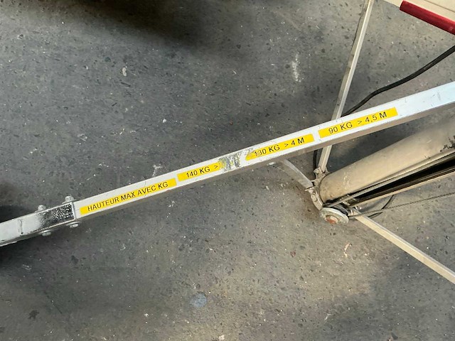 Elektrisch uitschuifbaar mobiel statief - afbeelding 7 van  7