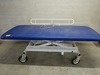 Elektrisch verrijdbare massagetafel - afbeelding 1 van  4