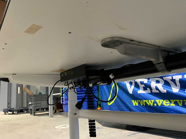 Elektrisch verstelbaar bureau - afbeelding 4 van  8
