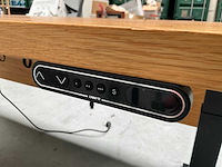 Elektrisch verstelbaar bureau - afbeelding 4 van  10