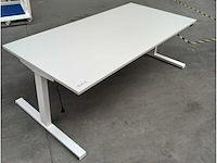 Elektrisch verstelbaar zit-sta bureau (v2) - afbeelding 1 van  5