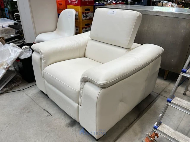 Elektrisch verstelbare relaxfauteuil tre p s.r.l. prm866 - afbeelding 1 van  13