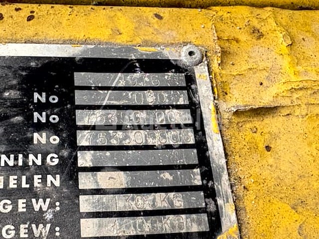 Elektrisch voertuig spykstaal 2000 - afbeelding 1 van  18