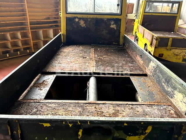 Elektrisch voertuig spykstaal 2000 - afbeelding 7 van  17