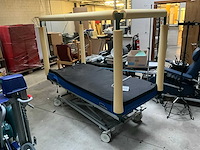 Elektrisch ziekenhuisbed