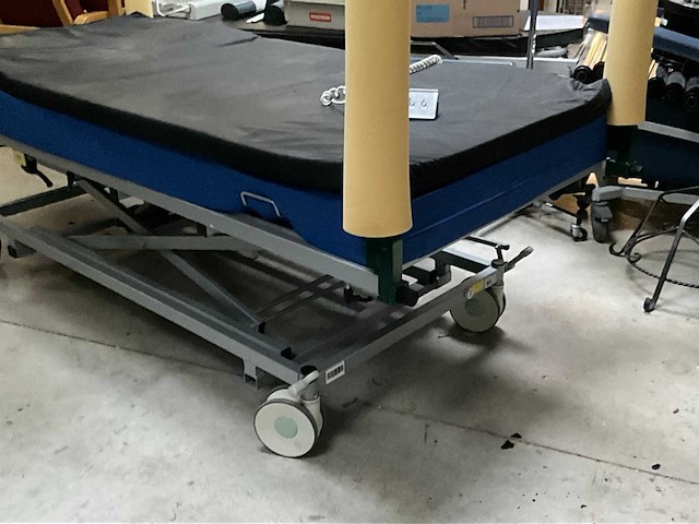 Elektrisch ziekenhuisbed - afbeelding 6 van  7
