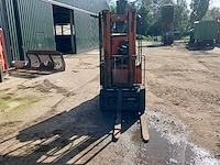 Elektrische 4-wiel vorkheftruck met acculader