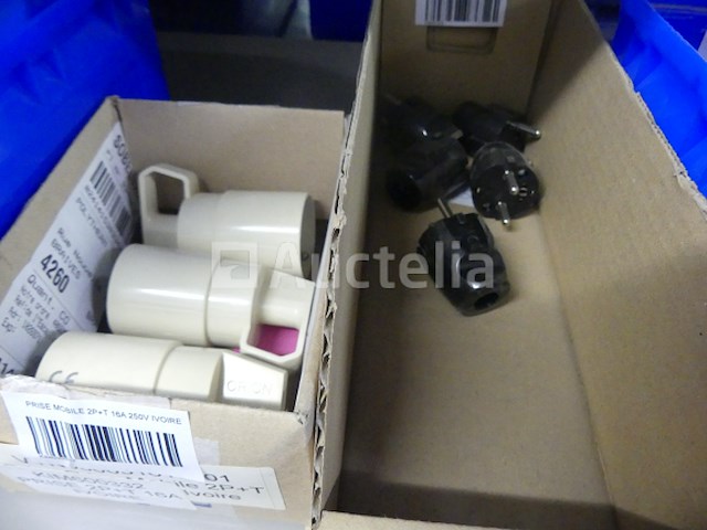 Elektrische accessoires - afbeelding 4 van  7