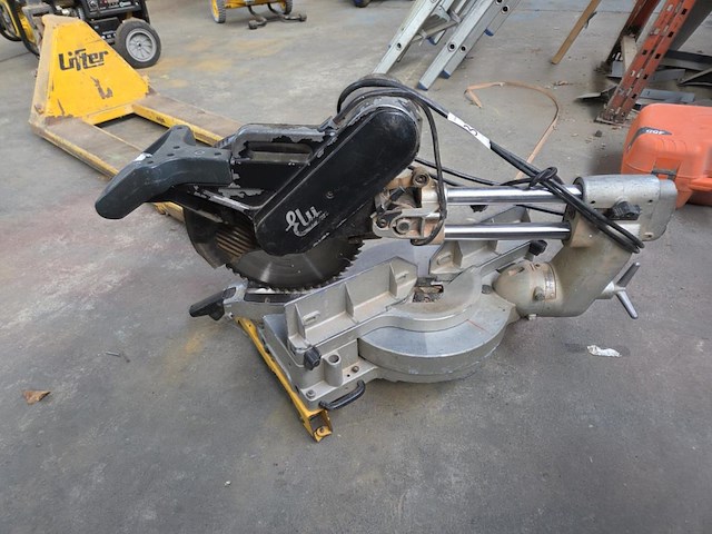 Elektrische afkortzaag eli - afbeelding 1 van  5