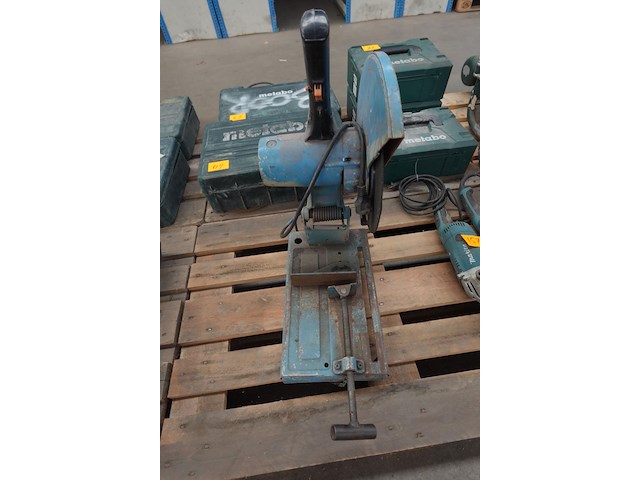 Elektrische afkortzaagmachine makita - afbeelding 2 van  5