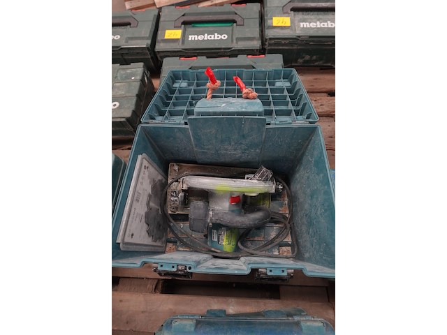 Elektrische afkortzaagmachine makita - afbeelding 1 van  4