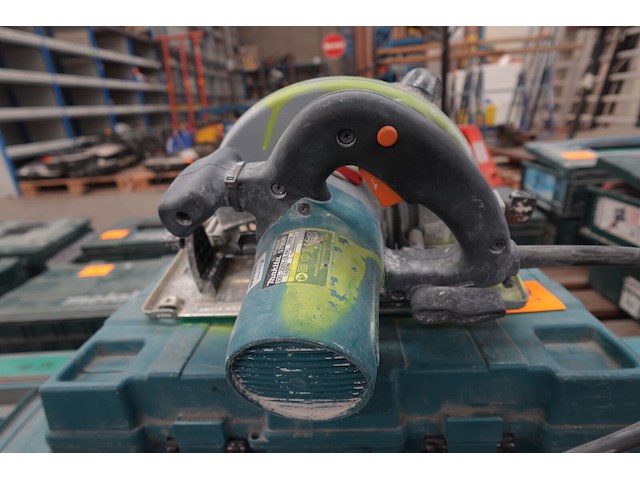 Elektrische afkortzaagmachine makita - afbeelding 3 van  4