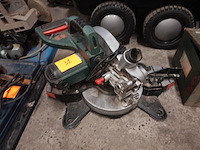 Elektrische afkortzaagmachine metabo - afbeelding 1 van  4