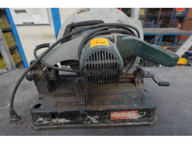 Elektrische afkortzaagmachine metabo - afbeelding 3 van  6