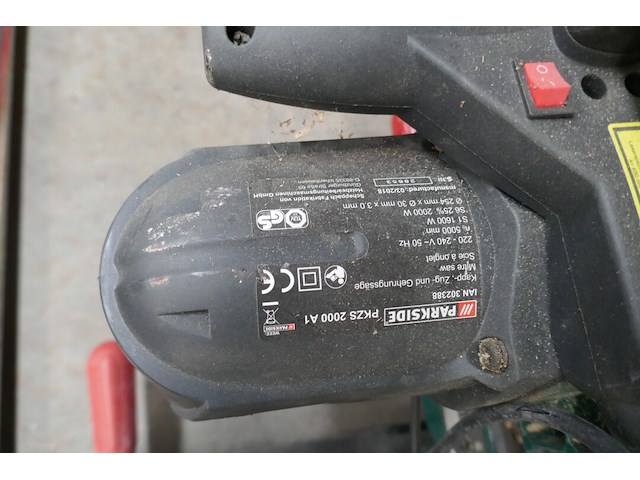 Elektrische afkortzaagmachine parkside - afbeelding 5 van  9