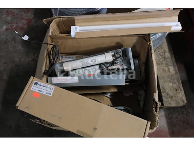 Elektrische apparatuur - afbeelding 9 van  13