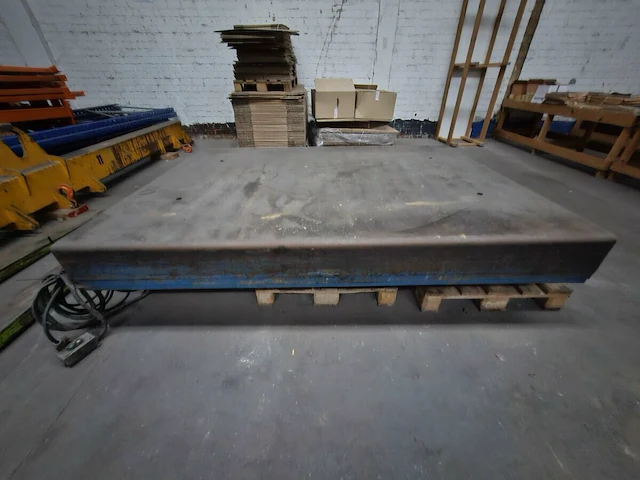 Elektrische arma schaarheftafel - afbeelding 2 van  4