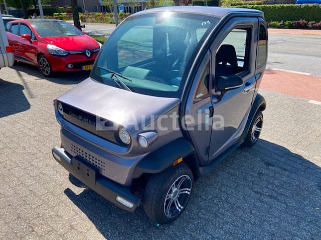 Elektrische auto - luqi - ev300 (2024) - afbeelding 1 van  25