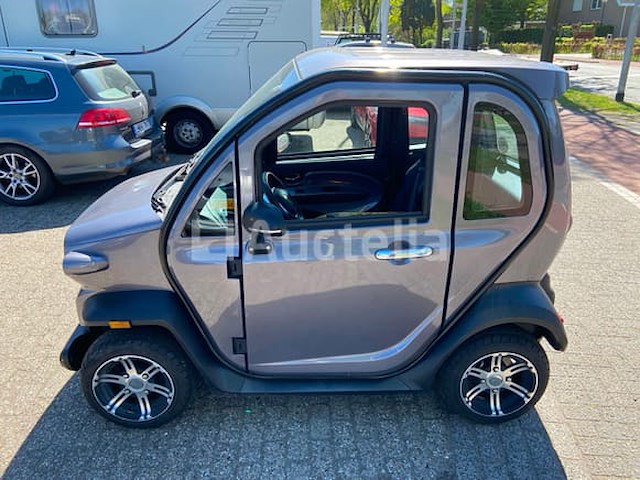 Elektrische auto - luqi - ev300 (2024) - afbeelding 12 van  25
