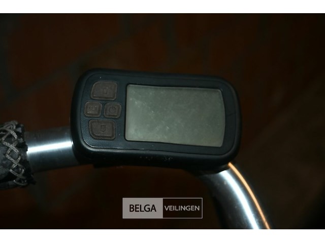 Elektrische bakfiets - afbeelding 6 van  7