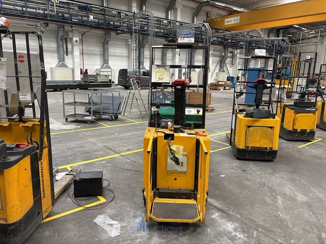 Elektrische batterijwisselaar - afbeelding 10 van  16